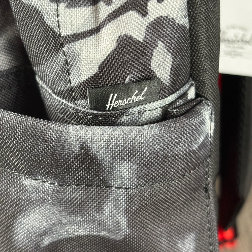 HERSCHEL X DISNEY Parks Star Wars: Episode 1 Phantom Menace 25th Backpack - Picture 9 of 15